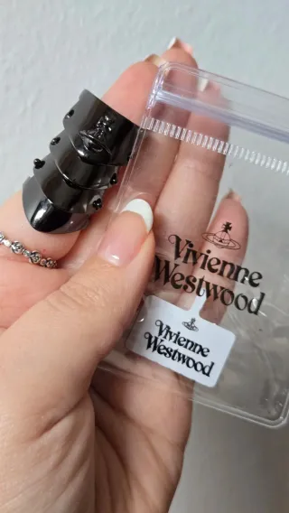 Anillo Vivienne Westwood Negro