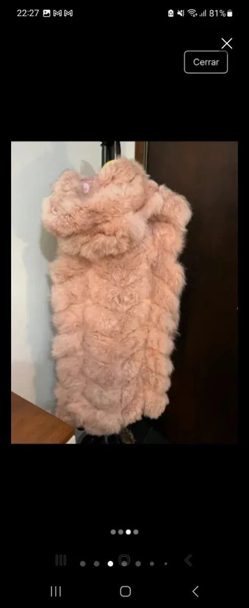 Chaleco de pelo zorro rosa con capucha