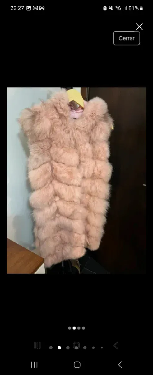 Chaleco de pelo zorro rosa con capucha