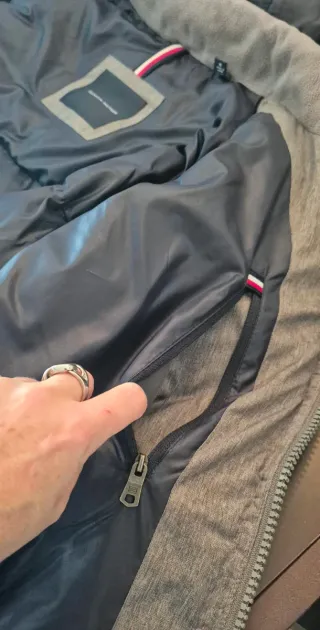 Cazadora plumas Tommy Hilfiger Gris