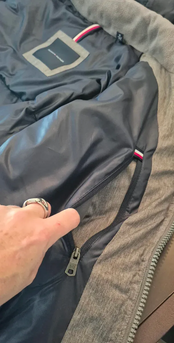 Cazadora plumas Tommy Hilfiger Gris