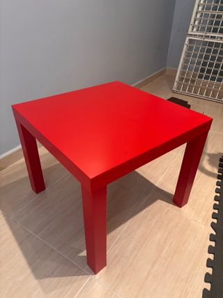 Tavolino rosso Ikea