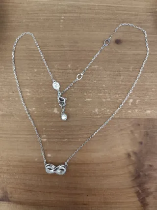 Colgante Infinito Swarovski Hyperbola Plata