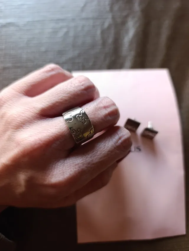 Conjunto Anillo y Pendientes Tous