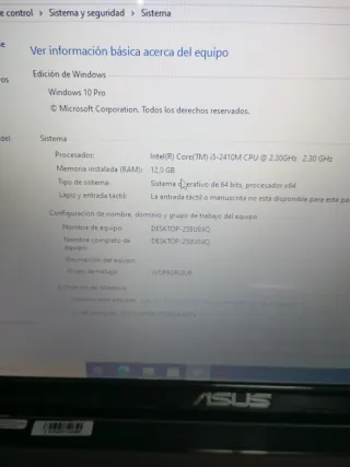 Portátil Asus Negra/Marrón tiene un disco duro SD