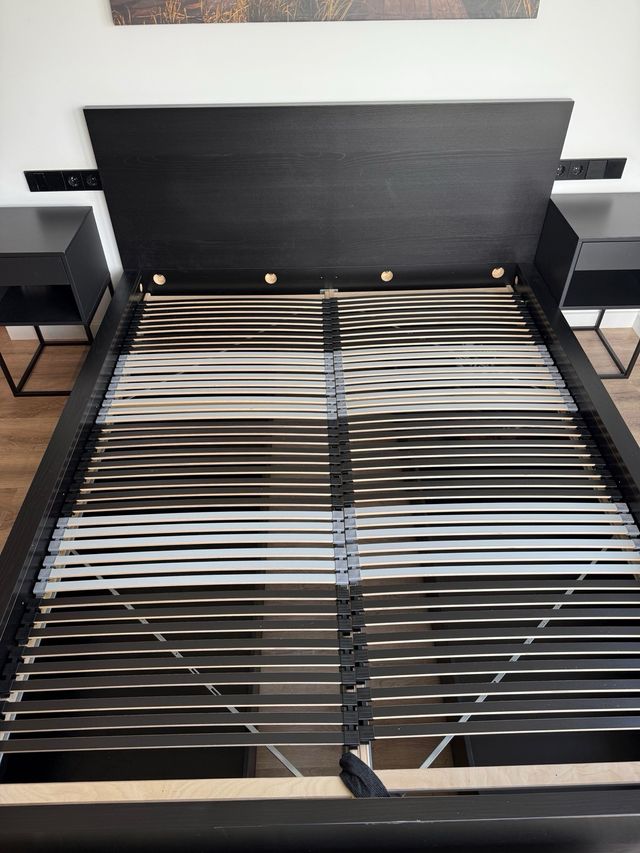 Cama Matrimonial Negra y Beige 1.60