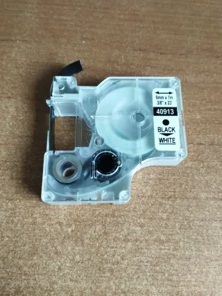 Cinta Dymo 40913 Negra/Blanca 9mm