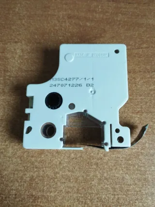 Cinta Dymo 40913 Negra/Blanca 9mm