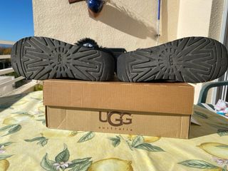 Botas UGG Swarovski Talla 38