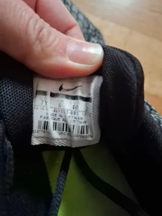 Deportivas Nike Air Max Negras y Grises