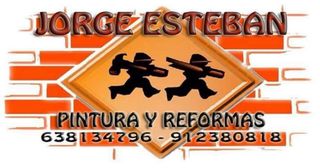 Pintor y albañil español seriedad se desplaza