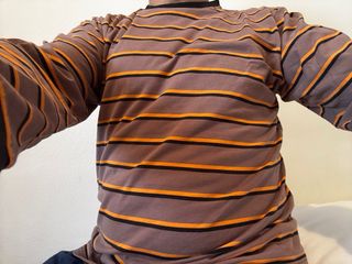 Maglia pigiama Livergy a righe marrone e arancione