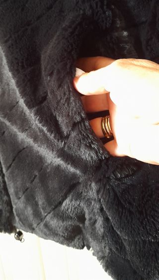 Abrigo de peluche/anorak reversible con capucha