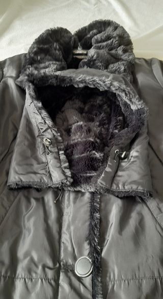 Abrigo de peluche/anorak reversible con capucha