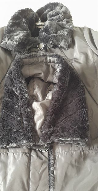 Abrigo de peluche/anorak reversible con capucha