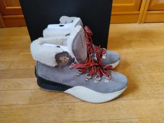 Botas Sorel Mujer Talla 37 Gris