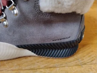 Botas Sorel Mujer Talla 37 Gris