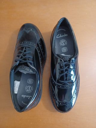 Zapatos Oxford Clarks Loxhambroguey Negros