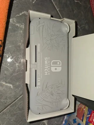 Nintendo Switch Lite Edición Pokémon