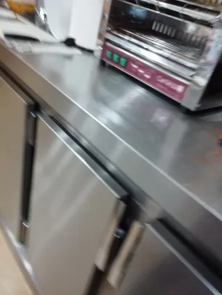 Vitrina refrigerada expositora