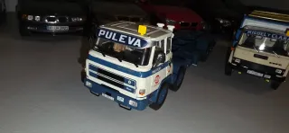 Colección camiones escala 1:43