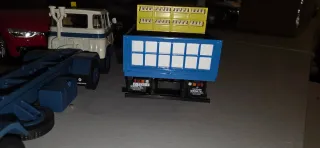 Colección camiones escala 1:43