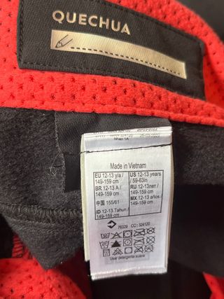 Pantalón montaña niña abrigado Quechua negro.