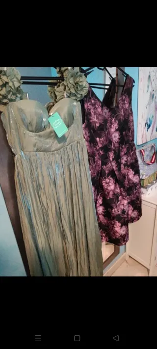 Vestidos de fiesta verde,morado y negro.