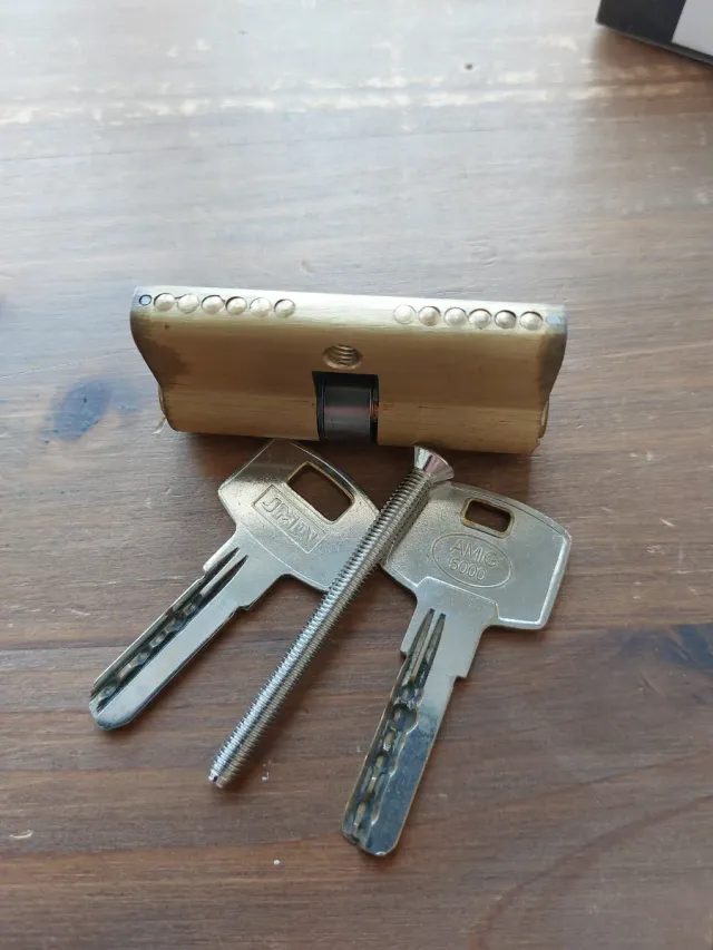 Bombín de seguridad