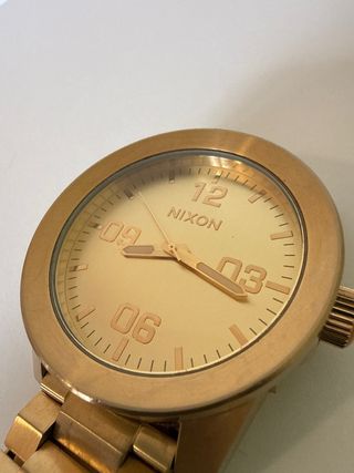 Reloj Nixon Corporal SS Dorado