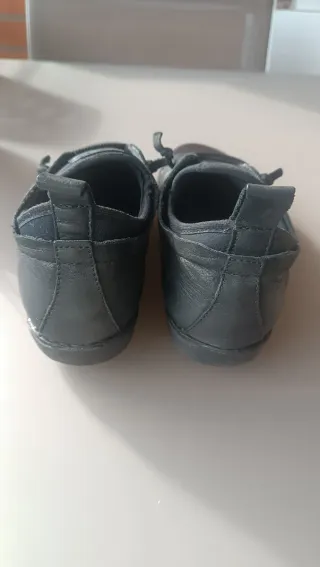 Zapatos de piel negros