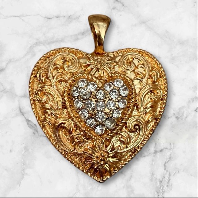 Colgante Corazón Dorado con estraza