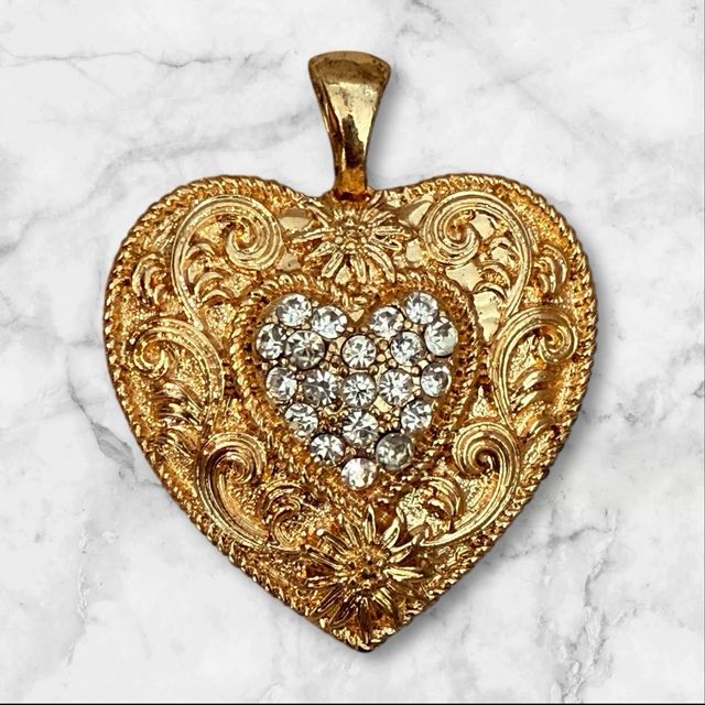 Colgante Corazón Dorado con estraza