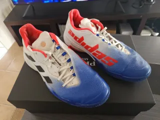 Zapatillas Adidas Talla 44. Adituff