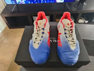 Zapatillas Adidas Talla 44. Adituff