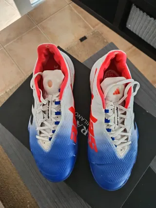 Zapatillas Adidas Talla 44. Adituff