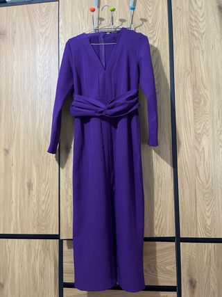 Vestido morado elegante Zara