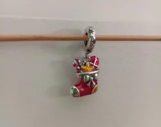 Charm Bota de Navidad Roja y Verde