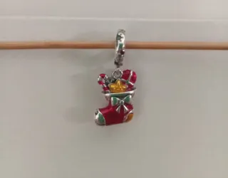 Charm Bota de Navidad Roja y Verde