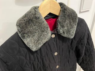 Abrigo Liz Claiborne talla XS