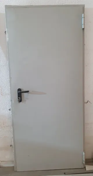 Puerta Cortafuegos Ignífuga R30