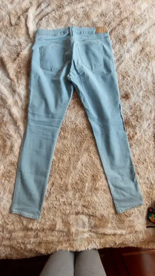 Pantalón vaquero T.44