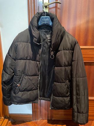 Plumas negro Pull&Bear buen estado