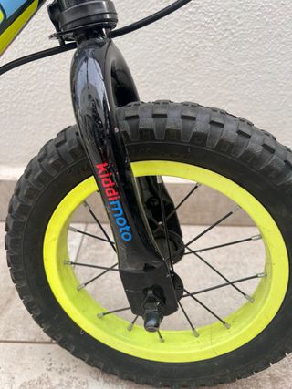 Bicicleta sin pedales version valentino rossi