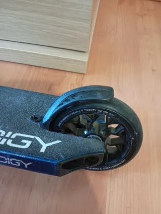 Patinete PRODIGY azul con nacarado