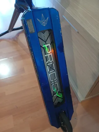 Patinete PRODIGY azul con nacarado