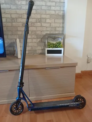 Patinete PRODIGY azul con nacarado