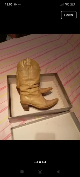 Botas de piel color beige talla 38