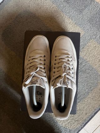 Nike Air Force 1 '07 Talla 42.5