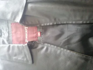 Chaqueta de cuero auténtica negra